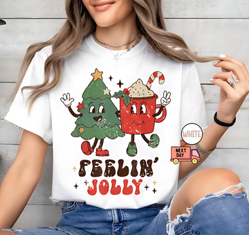 Feelin’ Jolly Christmas T-Shirt – Cute Holiday Graphic Tee with Festive Tree & Hot Cocoa Cup